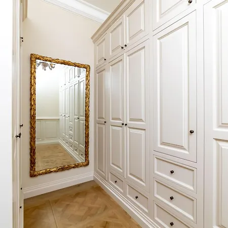 Chateau De * Berg-sur-Moselle