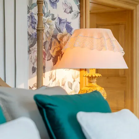 Chateau De 酒店 Berg-sur-Moselle