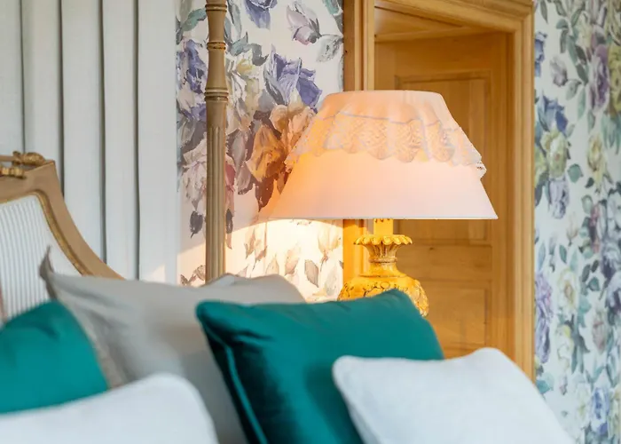 Chateau De Hotel Berg-sur-Moselle