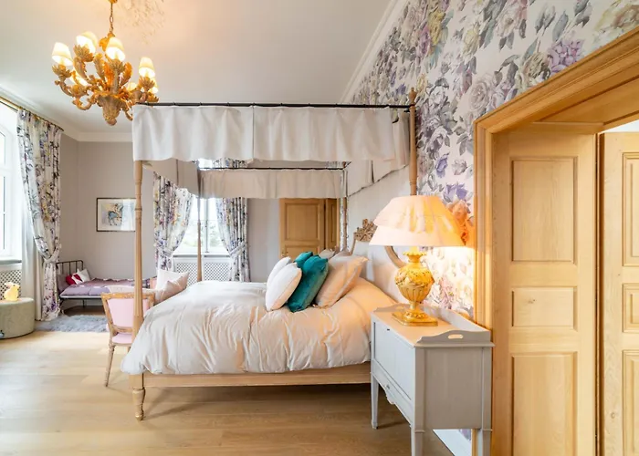 Chateau De Hotel Berg-sur-Moselle