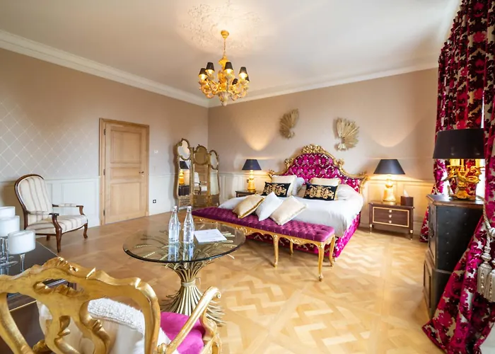 Hotel Chateau De Berg-sur-Moselle